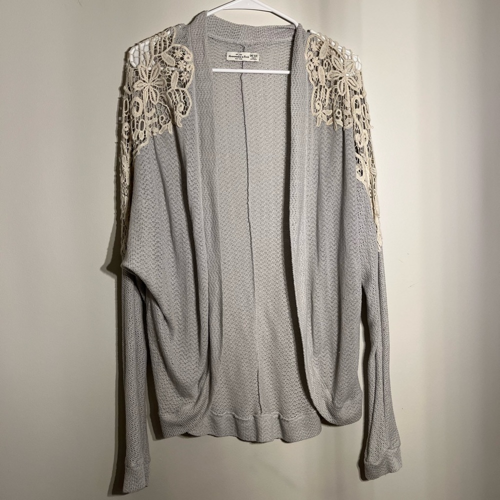 Abercrombie Cardigan OS